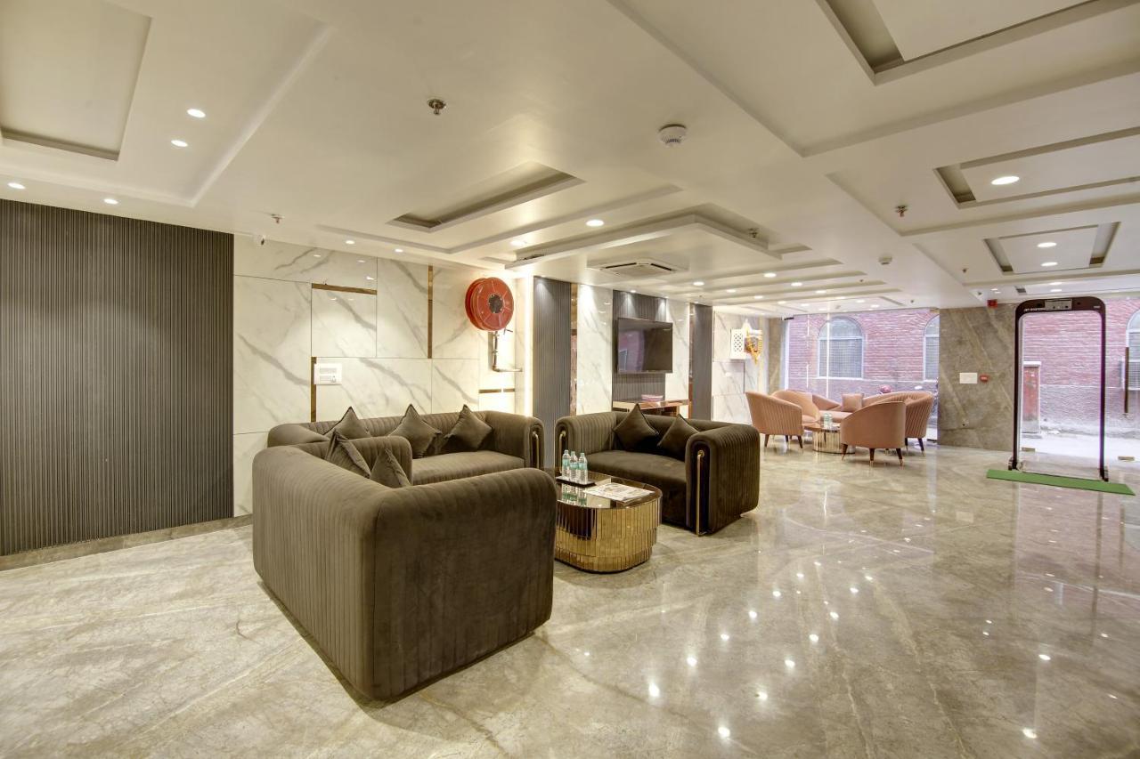 Hotel Kaca Inn-By Haveliya Hotels- Traveller'S Choice Award Winner 2025 Ню Делхи Екстериор снимка
