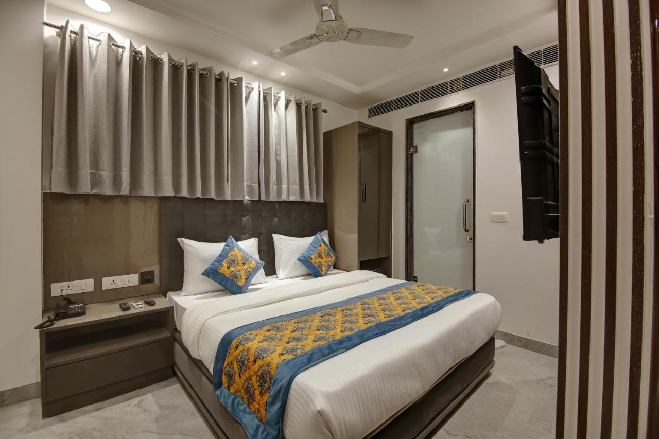 Hotel Kaca Inn-By Haveliya Hotels- Traveller'S Choice Award Winner 2025 Ню Делхи Екстериор снимка