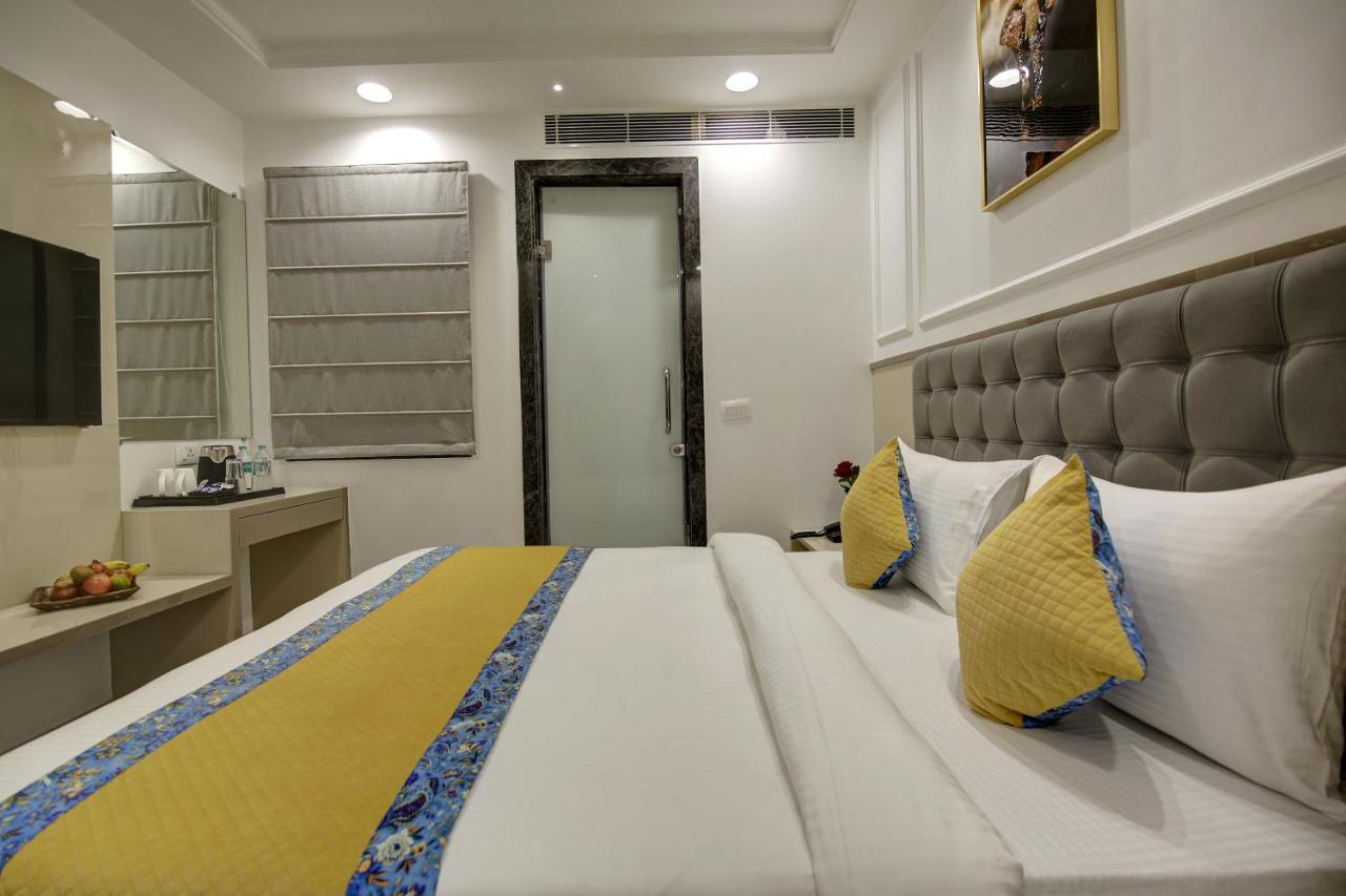Hotel Kaca Inn-By Haveliya Hotels- Traveller'S Choice Award Winner 2025 Ню Делхи Екстериор снимка