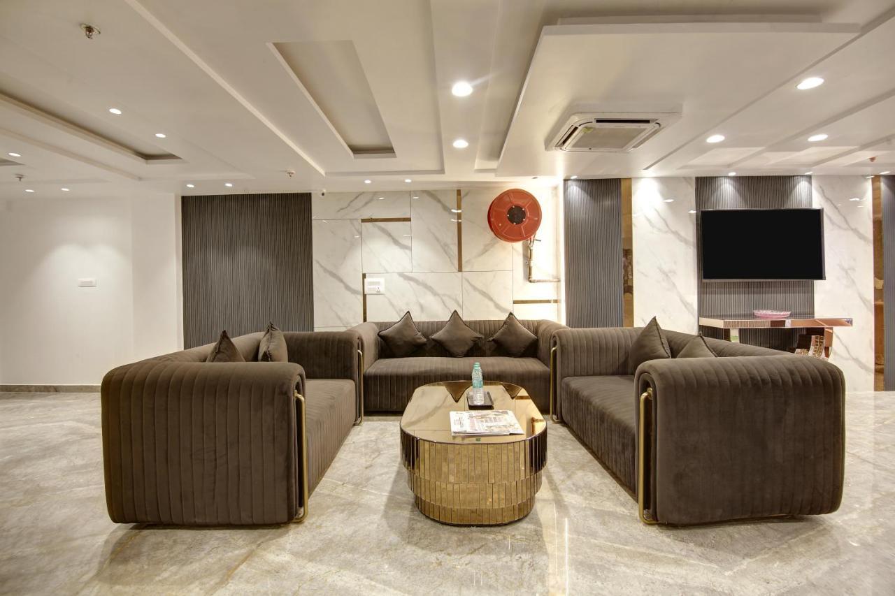 Hotel Kaca Inn-By Haveliya Hotels- Traveller'S Choice Award Winner 2025 Ню Делхи Екстериор снимка