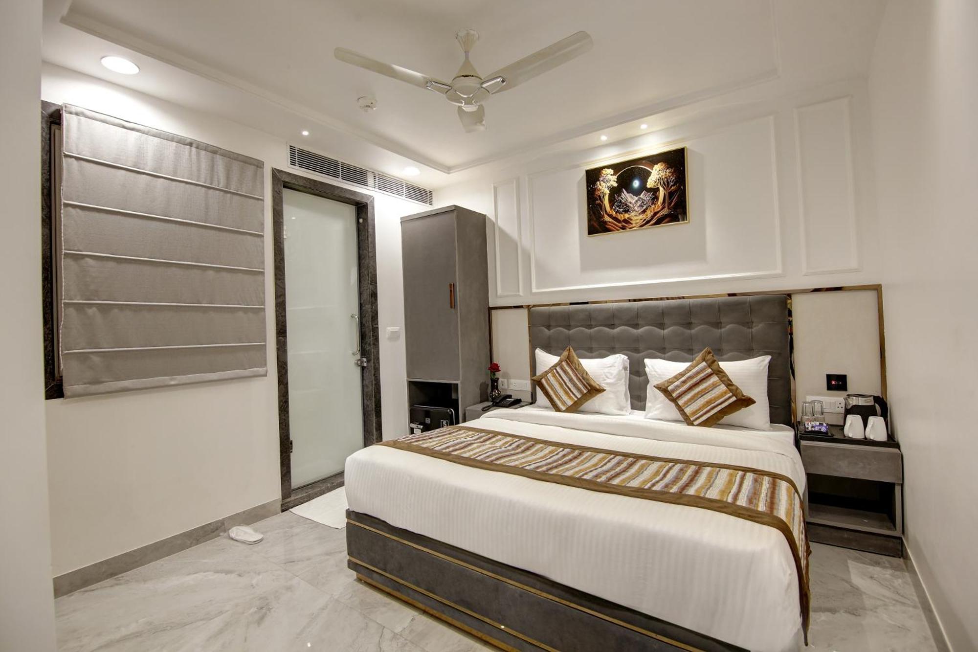 Hotel Kaca Inn-By Haveliya Hotels- Traveller'S Choice Award Winner 2025 Ню Делхи Екстериор снимка